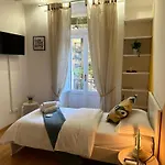 Angolo Al Vignola 아파트 *